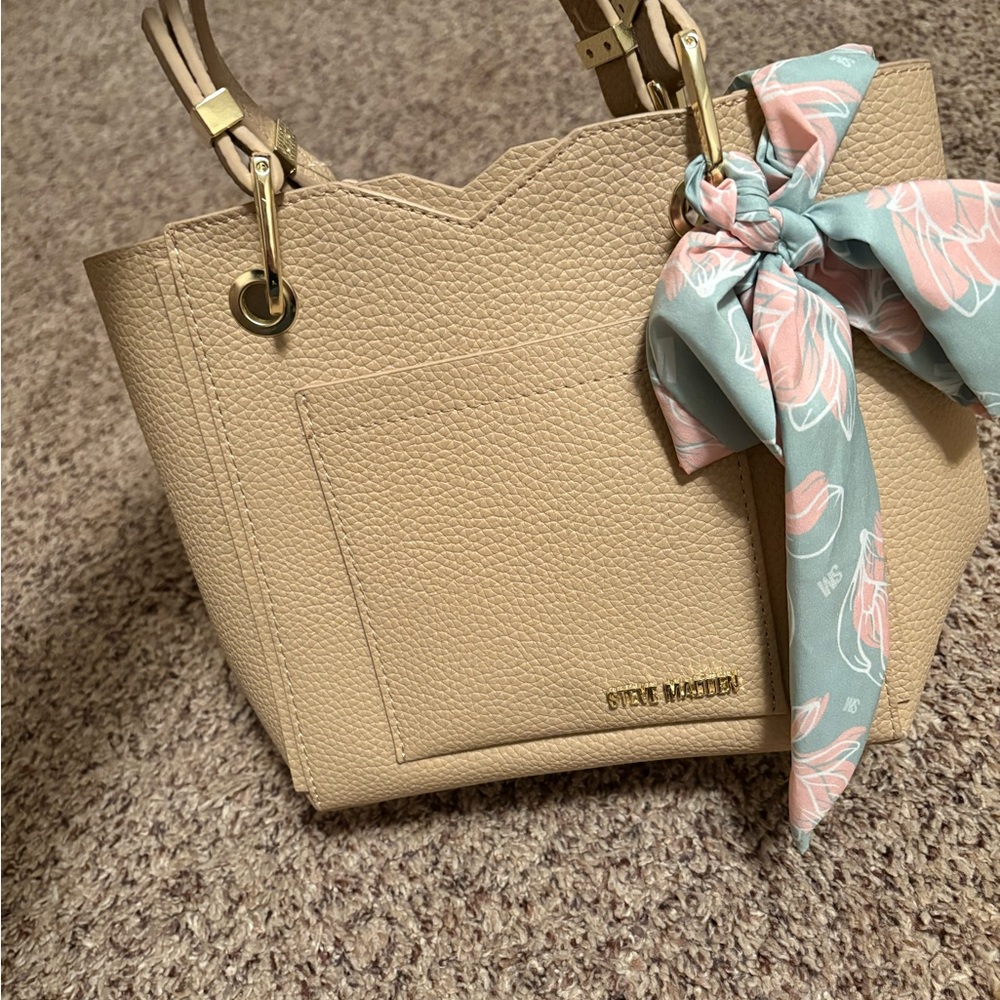 Steve Madden Tan Tote Bag with Scarf